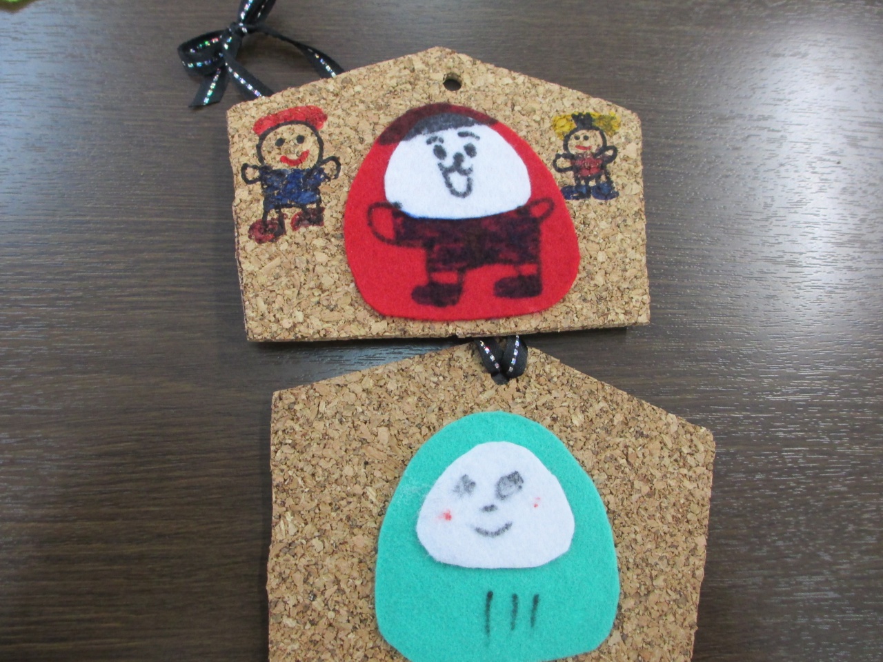 手作りの絵馬を作りました みらいnow 福祉ルームみらい下富野 放課後等デイサービス 手作りの絵馬を作りました みらいnow 福祉ルームみらい下富野 放課後等デイサービス
